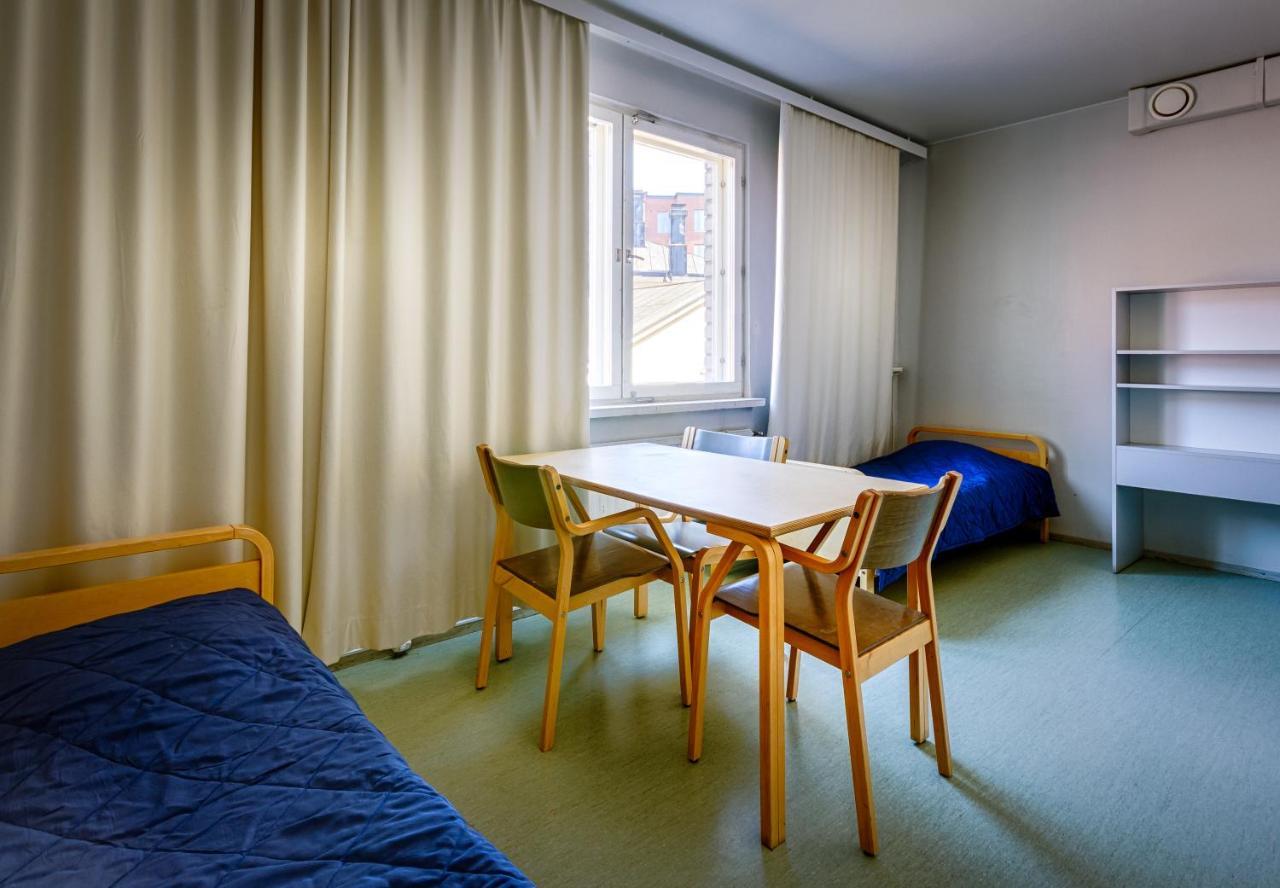 Eurohostel Hostel *